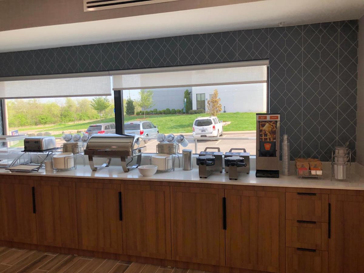 Comfort Inn & Suites Gallatin - Nashville Metro Екстериор снимка