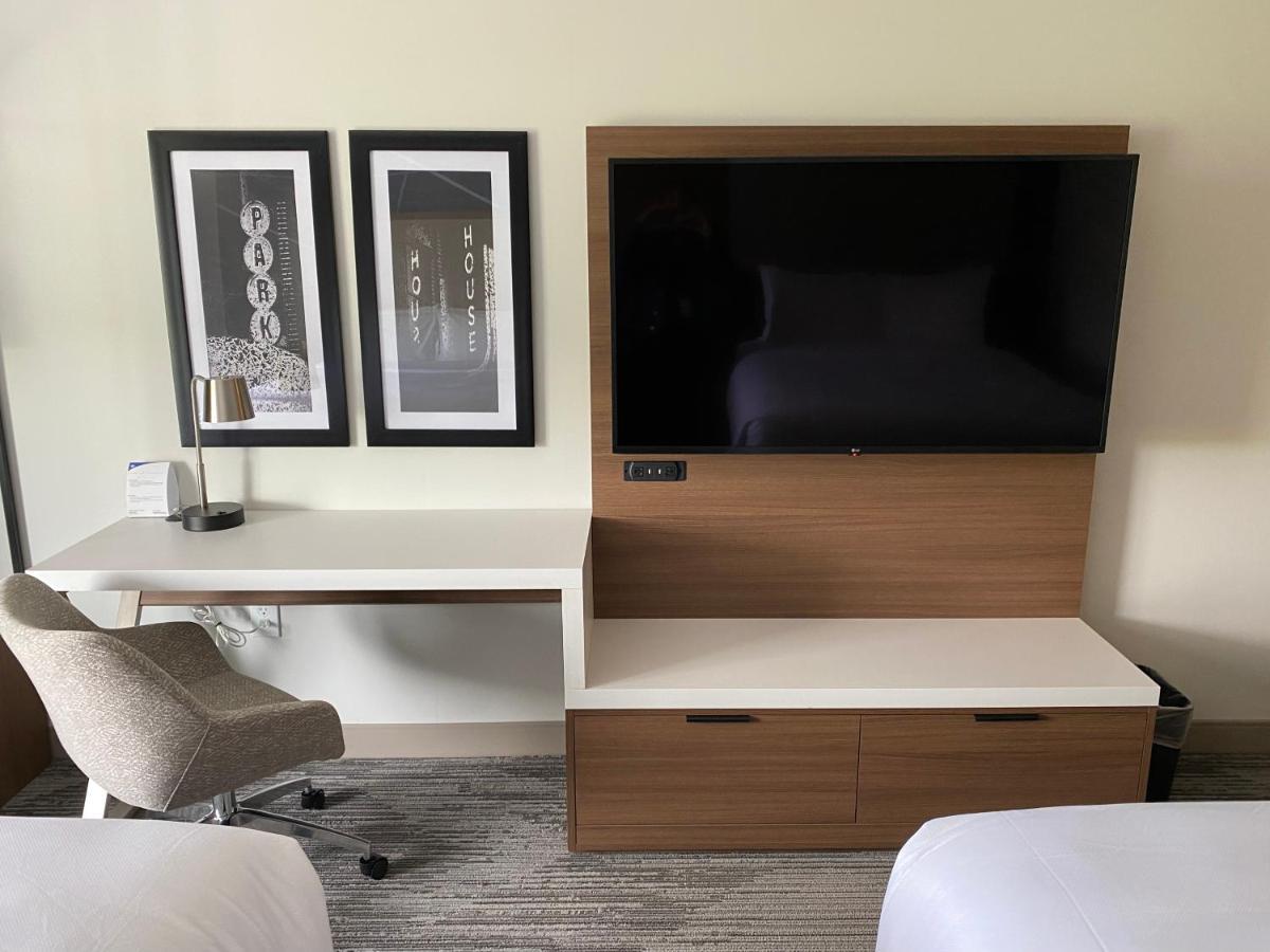 Comfort Inn & Suites Gallatin - Nashville Metro Екстериор снимка