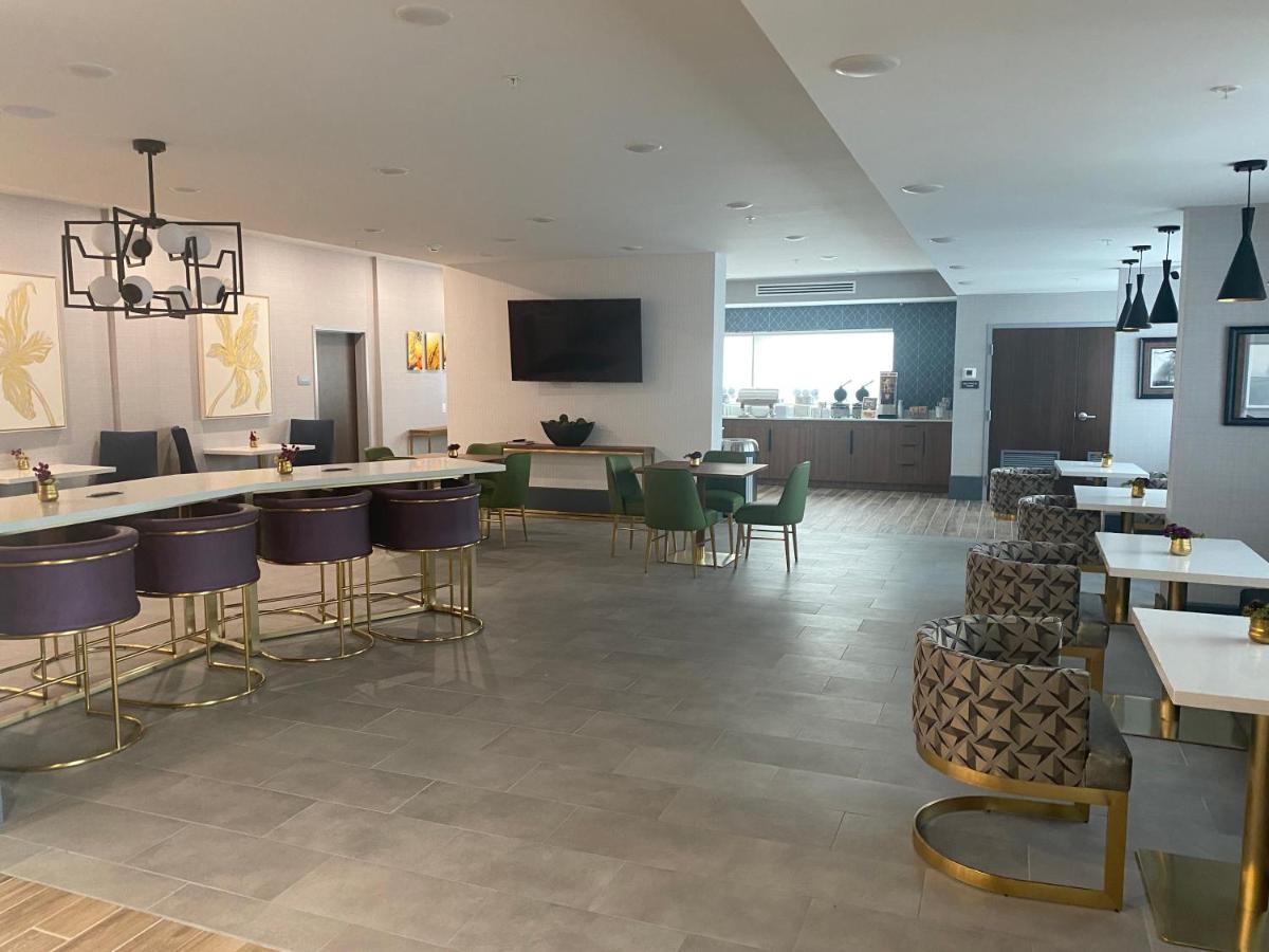 Comfort Inn & Suites Gallatin - Nashville Metro Екстериор снимка