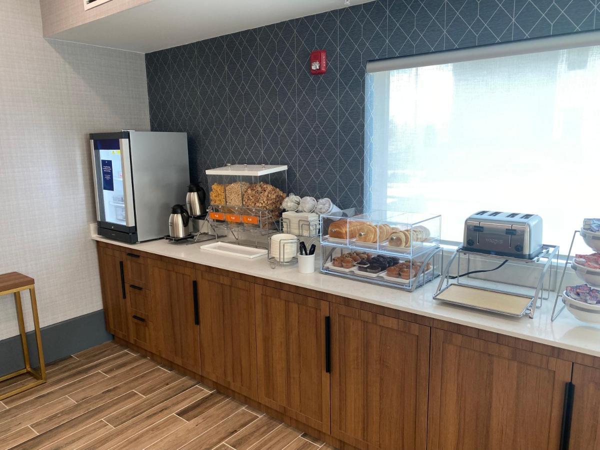 Comfort Inn & Suites Gallatin - Nashville Metro Екстериор снимка