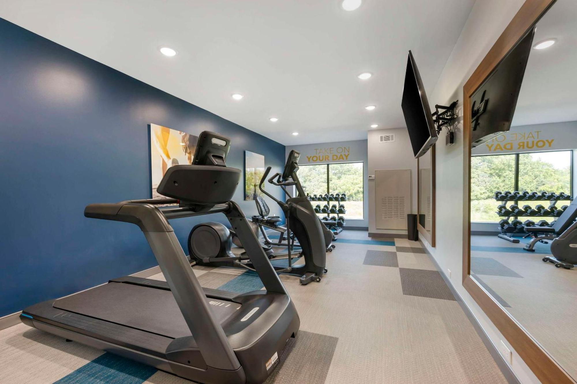 Comfort Inn & Suites Gallatin - Nashville Metro Екстериор снимка